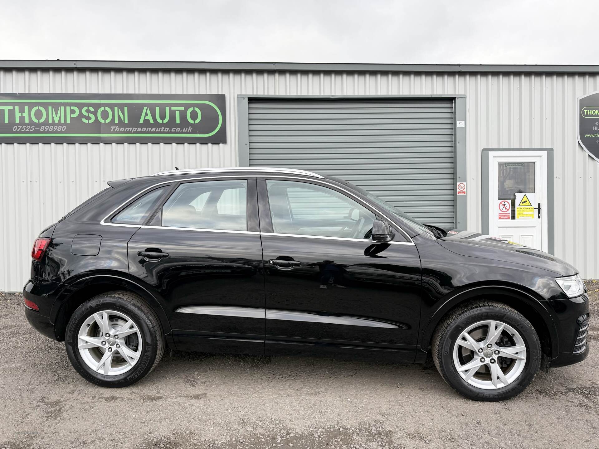 Audi Q3 ESTATE in Down