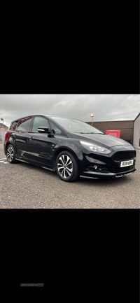 Ford S-Max 2.0 EcoBlue 190 ST-Line 5dr in Down