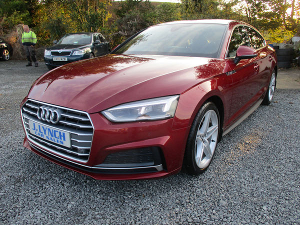 Audi A5 DIESEL SPORTBACK in Down