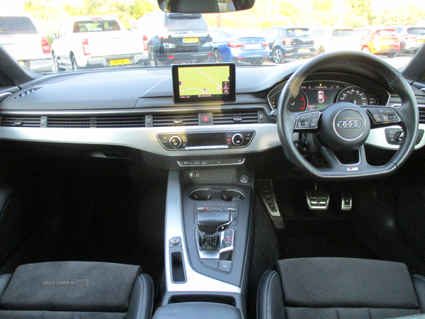 Audi A5 DIESEL SPORTBACK in Down