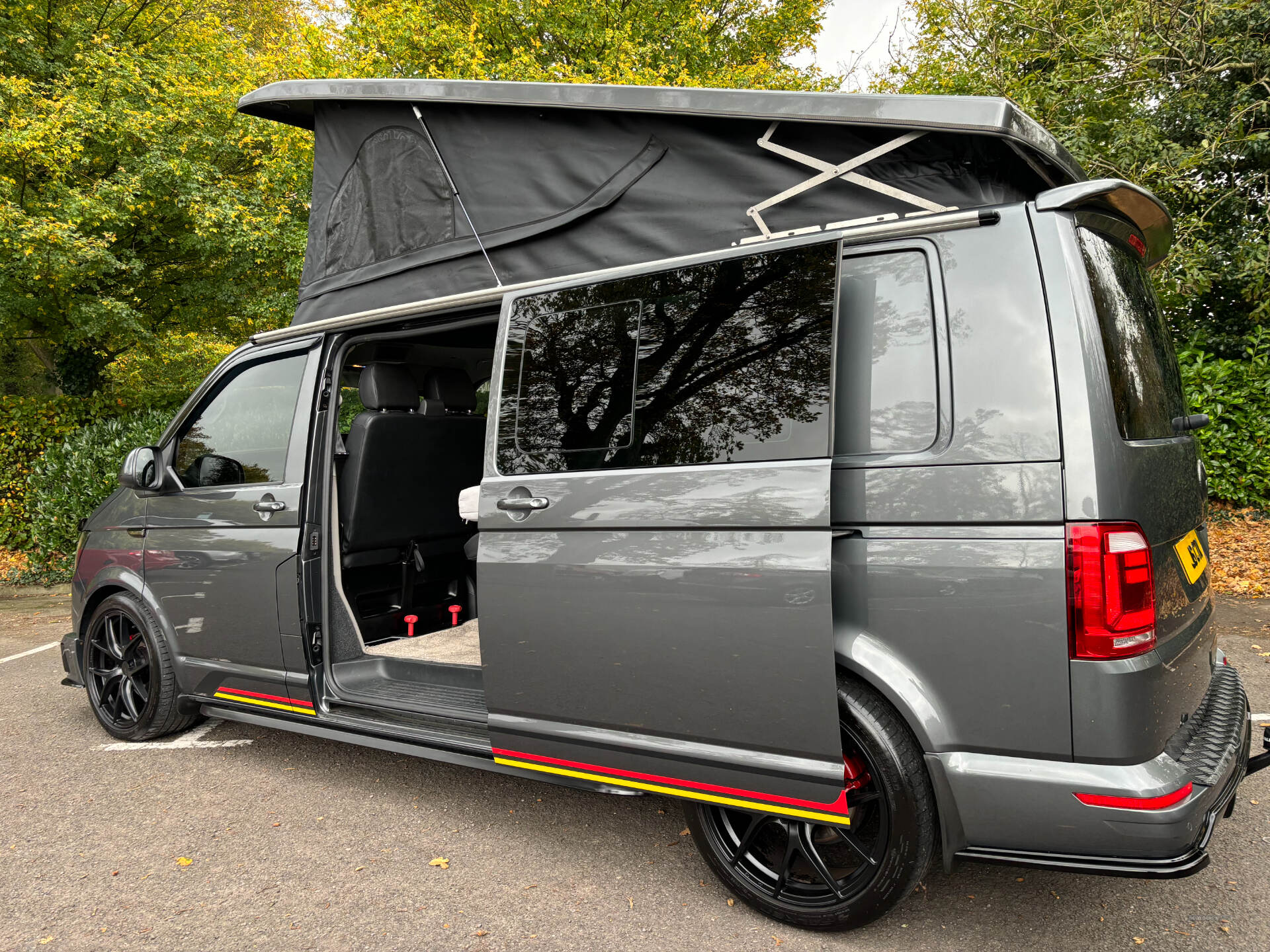 Volkswagen Transporter T32 LWB DIESEL in Down