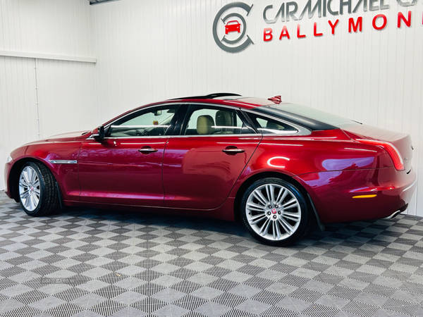 Jaguar XJ Series DIESEL SALOON in Antrim