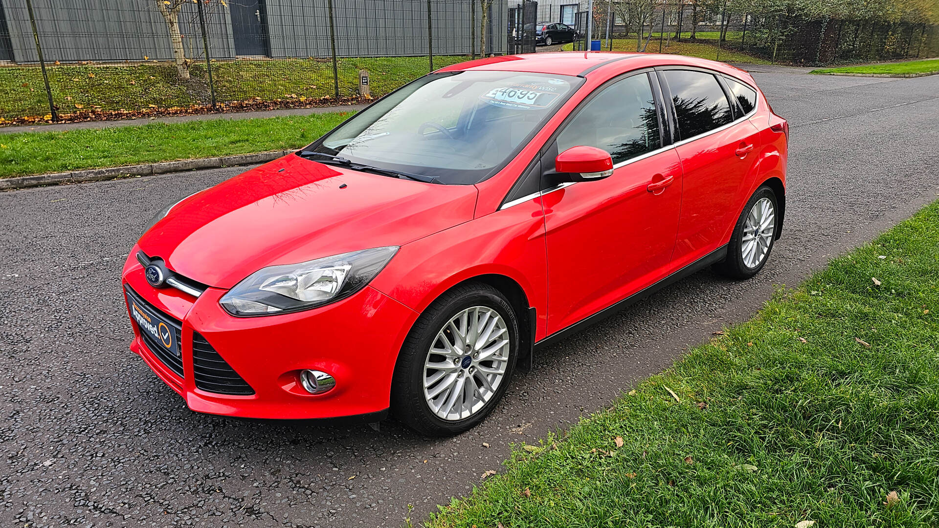 Sep 2014 Ford Focus 1.6 TDCi 115 Zetec Navigator 5dr