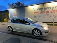 Vauxhall Astra 1.9 CDTi 16V SRi [150] 5dr [Exterior Pack] in Antrim