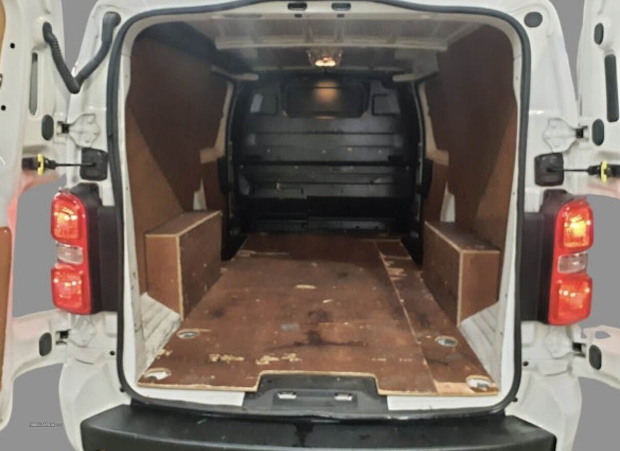 Vauxhall Vivaro L2 DIESEL in Tyrone