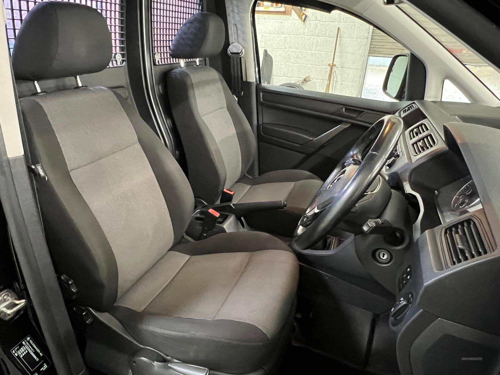 Nov 2016 Volkswagen Caddy 1.6 TDI 102PS Edition Van