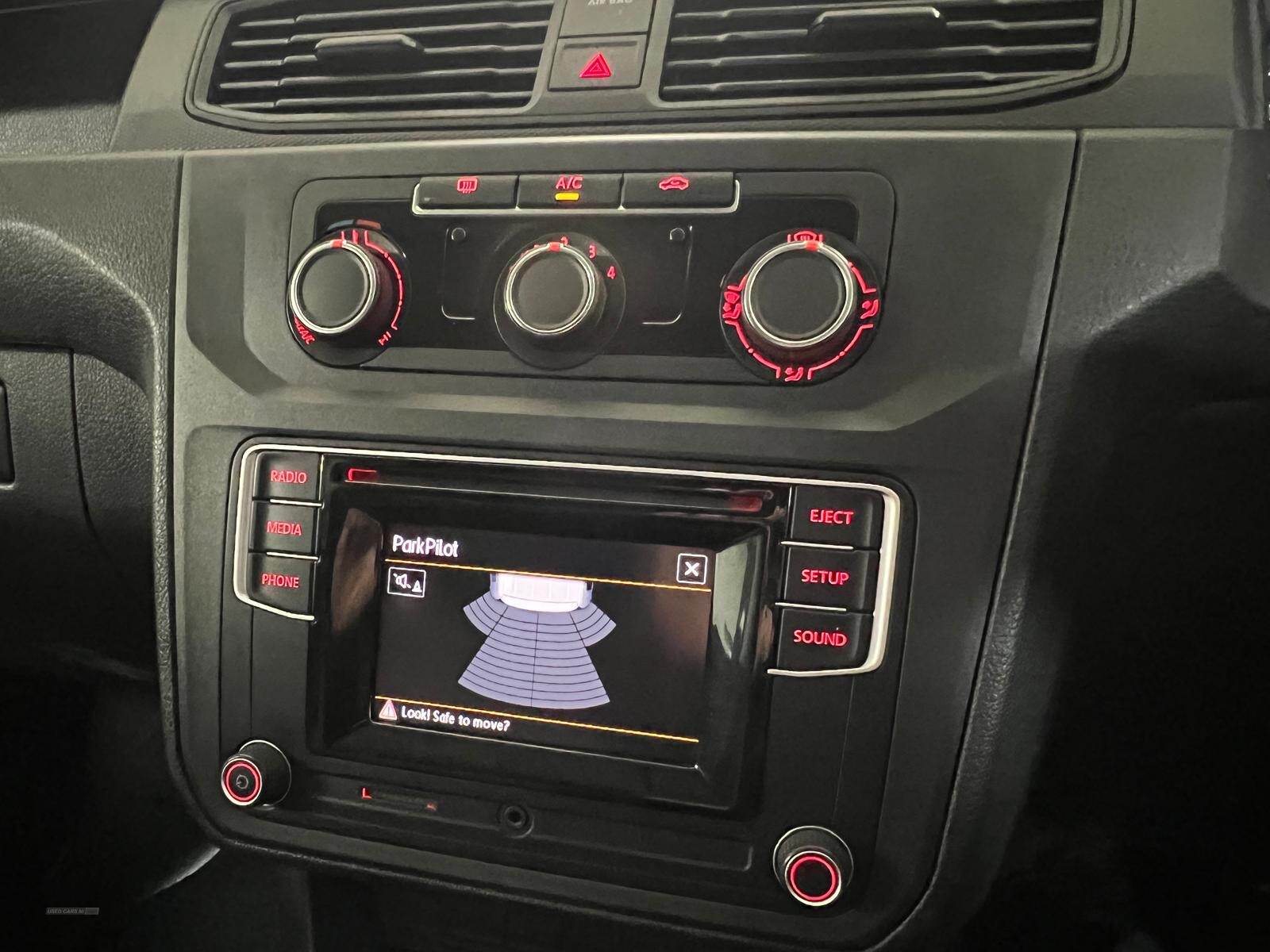 Nov 2016 Volkswagen Caddy 1.6 TDI 102PS Edition Van