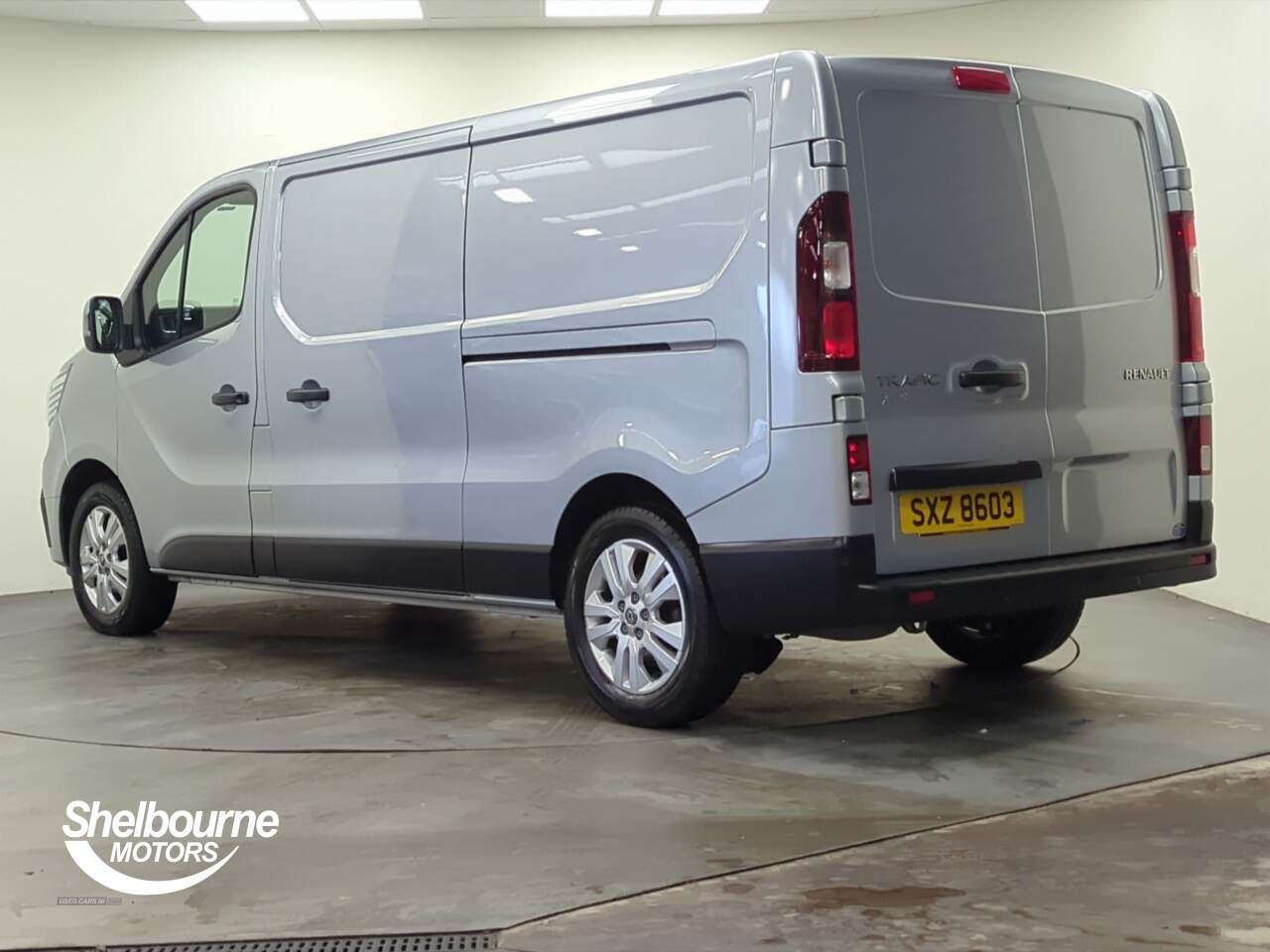 Aug 2023 Renault Trafic LL30 Blue dCi 150 Extra Van