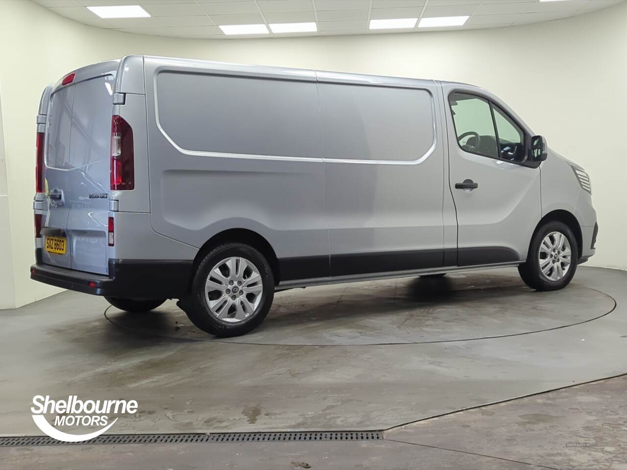 Aug 2023 Renault Trafic LL30 Blue dCi 150 Extra Van