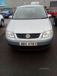 Volkswagen Touran 1.9 TDI PD S 5dr [7 Seat] in Down