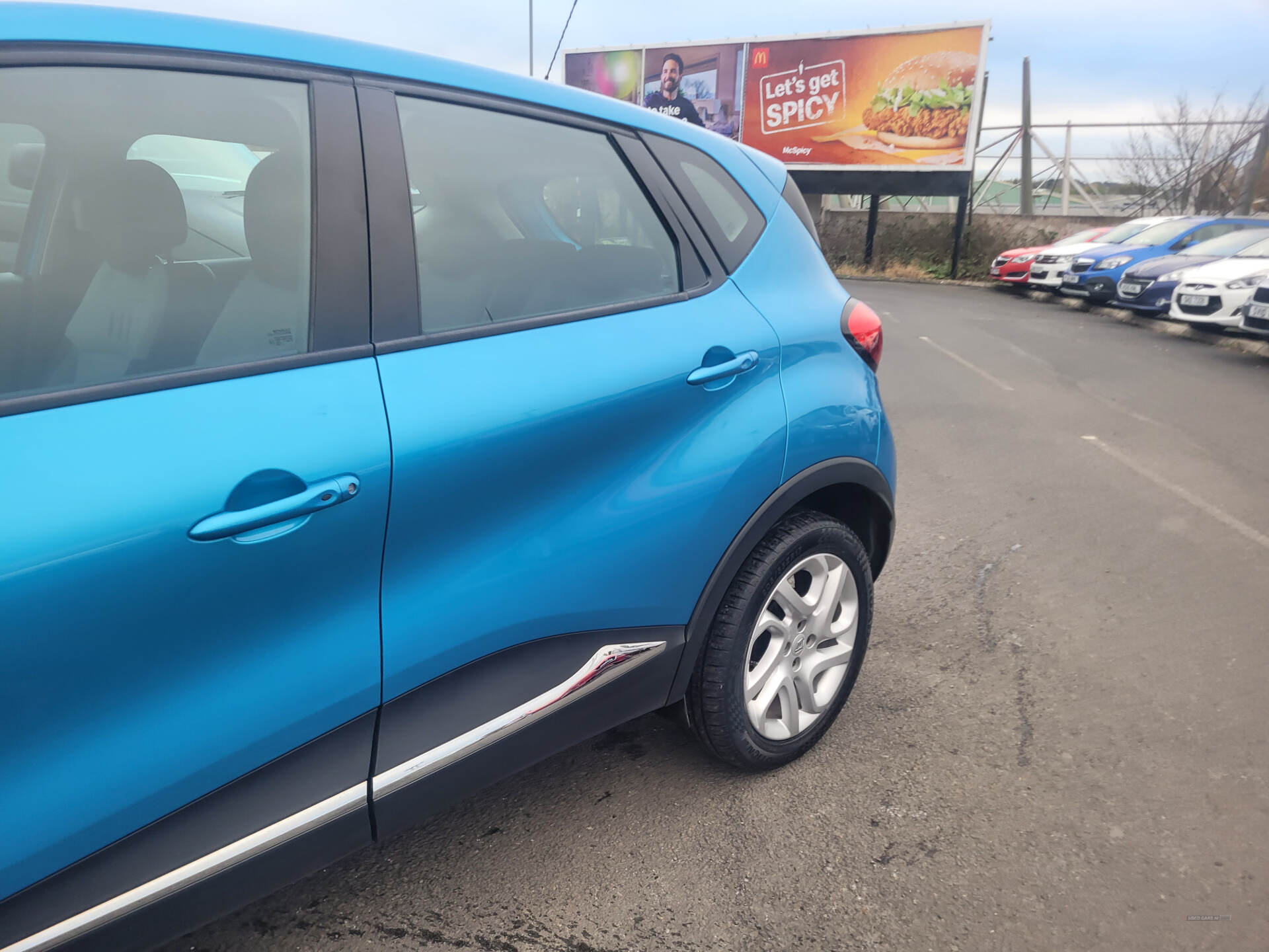 Renault Captur DIESEL HATCHBACK in Down