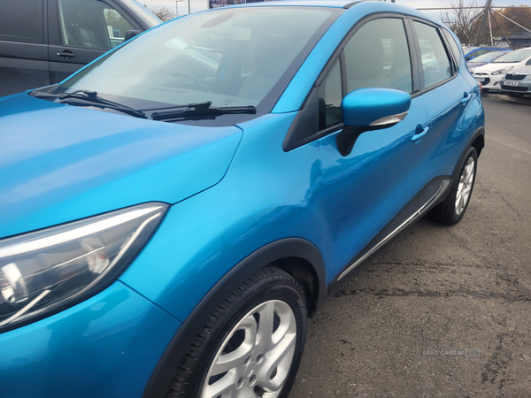 Renault Captur DIESEL HATCHBACK in Down