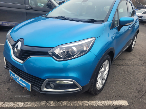 Renault Captur DIESEL HATCHBACK in Down