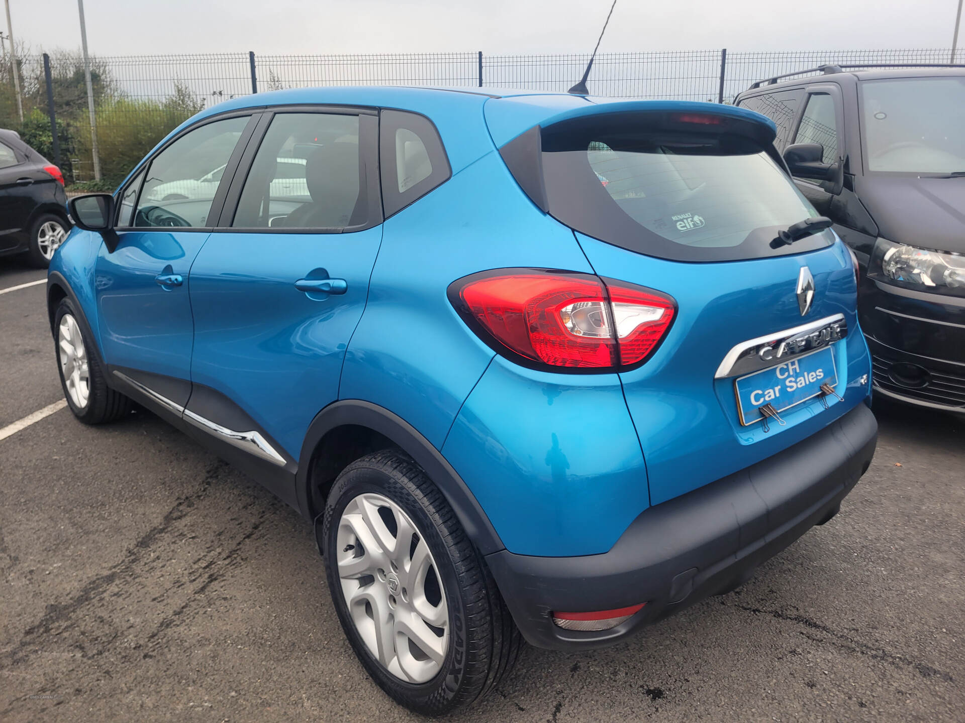 Renault Captur DIESEL HATCHBACK in Down