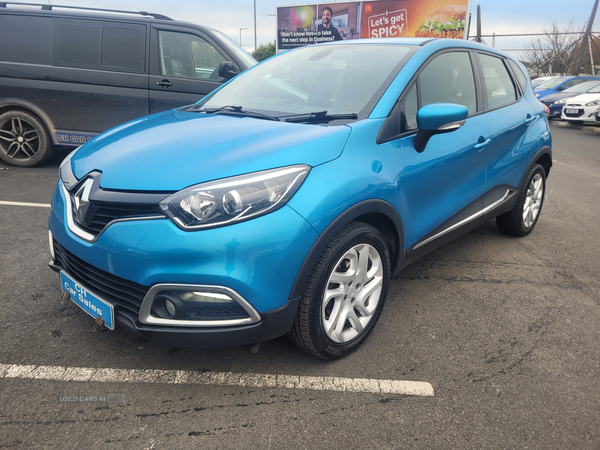 Renault Captur DIESEL HATCHBACK in Down