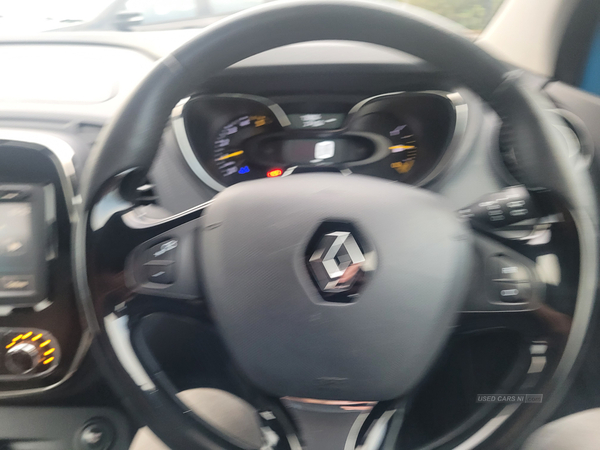 Renault Captur DIESEL HATCHBACK in Down