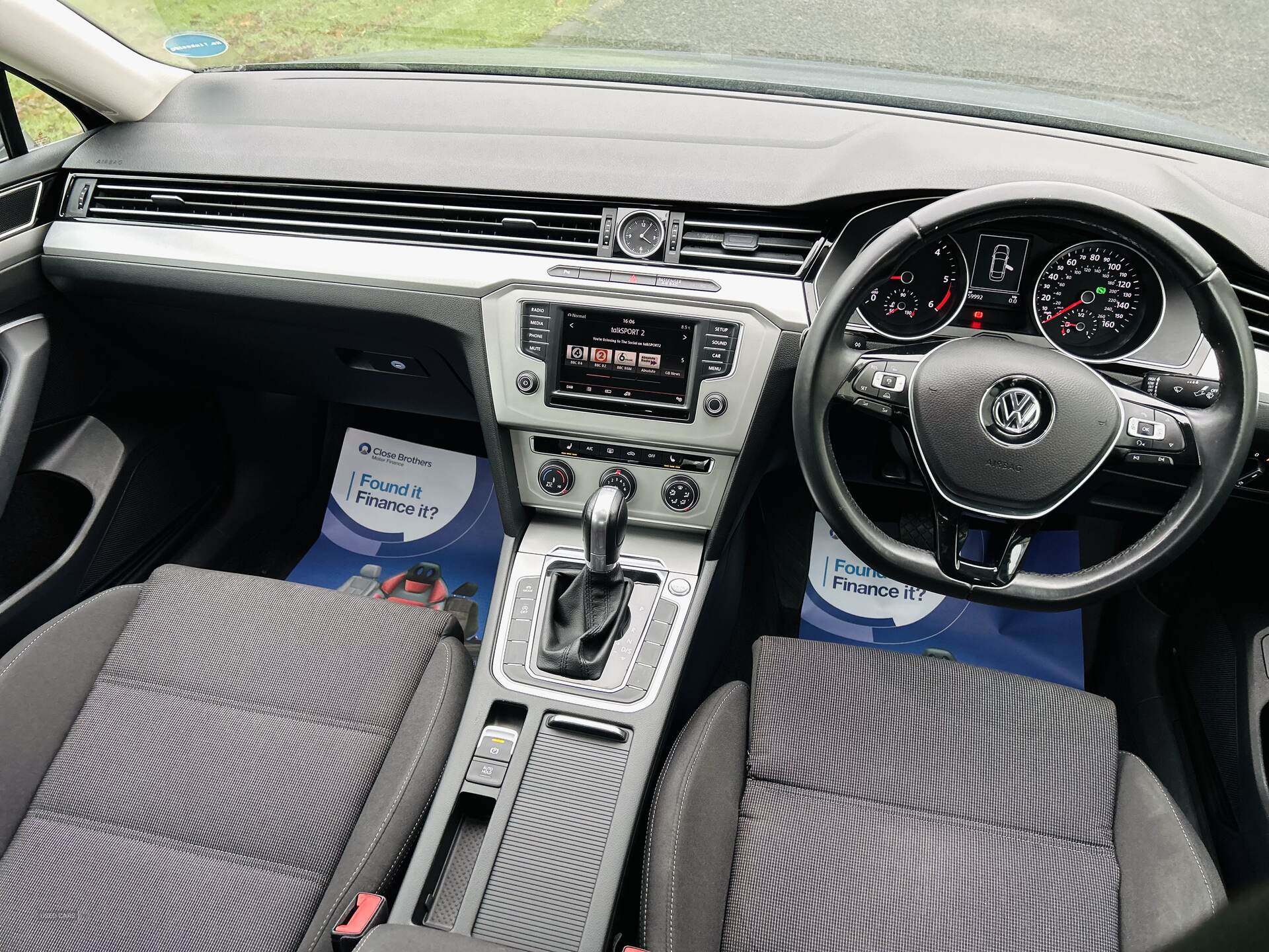 Volkswagen Passat DIESEL SALOON in Antrim