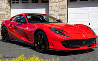 Ferrari 812 Superfast V12 F1 DCT in Down