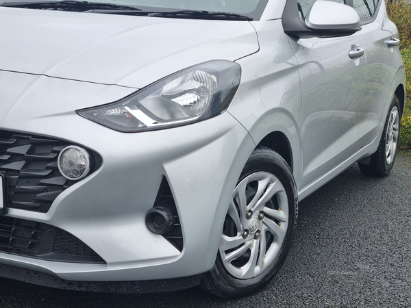 Hyundai i10 HATCHBACK in Armagh