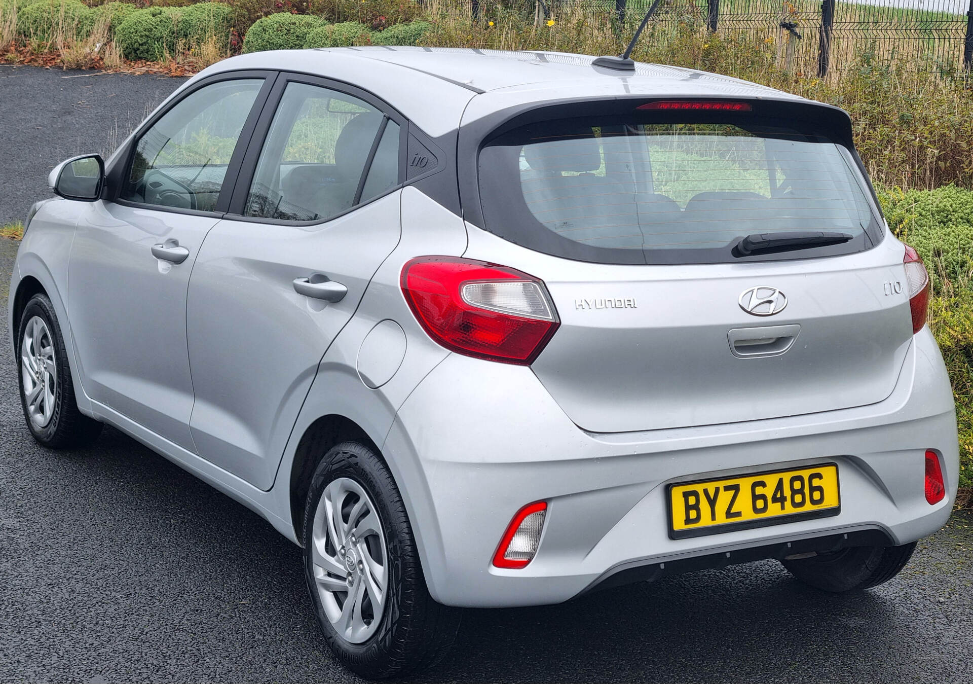 Hyundai i10 HATCHBACK in Armagh