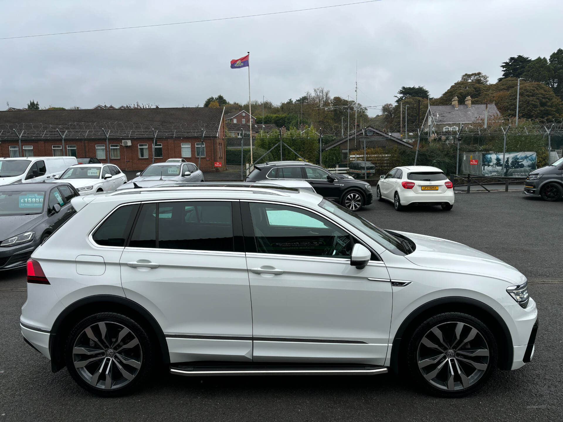 Volkswagen Tiguan DIESEL ESTATE in Down