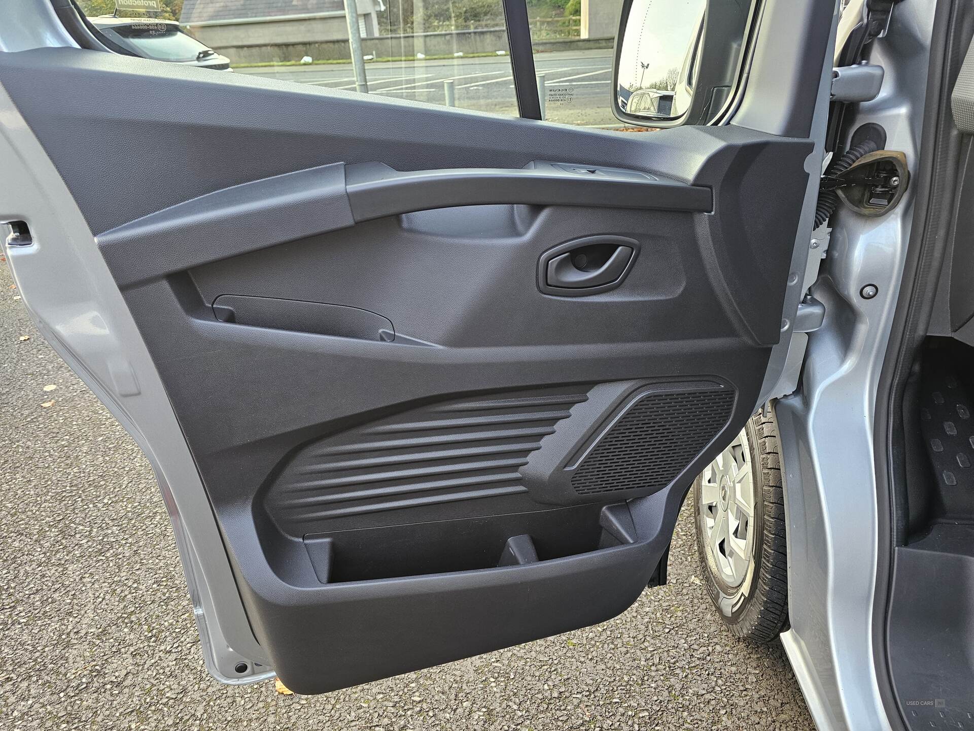 Jun 2022 Renault Trafic SL28 Blue dCi 150 Business Van