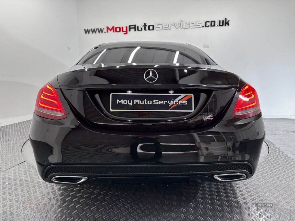 Jan 2017 Mercedes-Benz C-Class C220d AMG Line Premium 4dr Auto