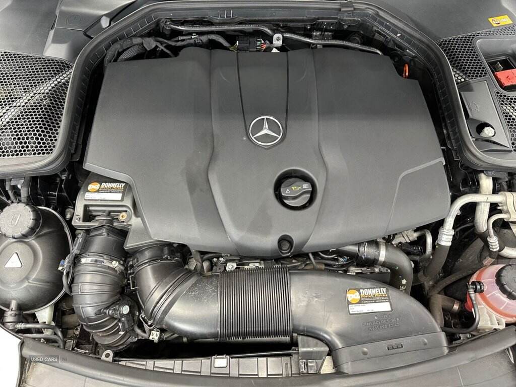 Jan 2017 Mercedes-Benz C-Class C220d AMG Line Premium 4dr Auto