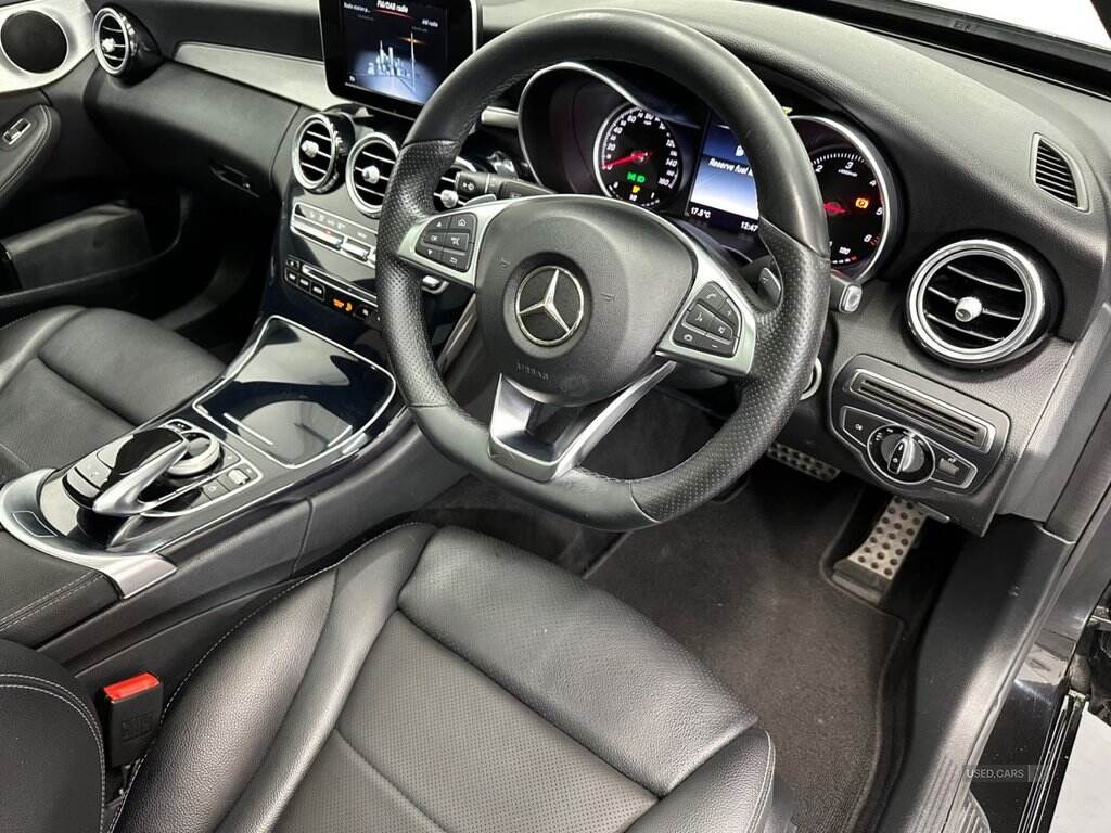 Jan 2017 Mercedes-Benz C-Class C220d AMG Line Premium 4dr Auto