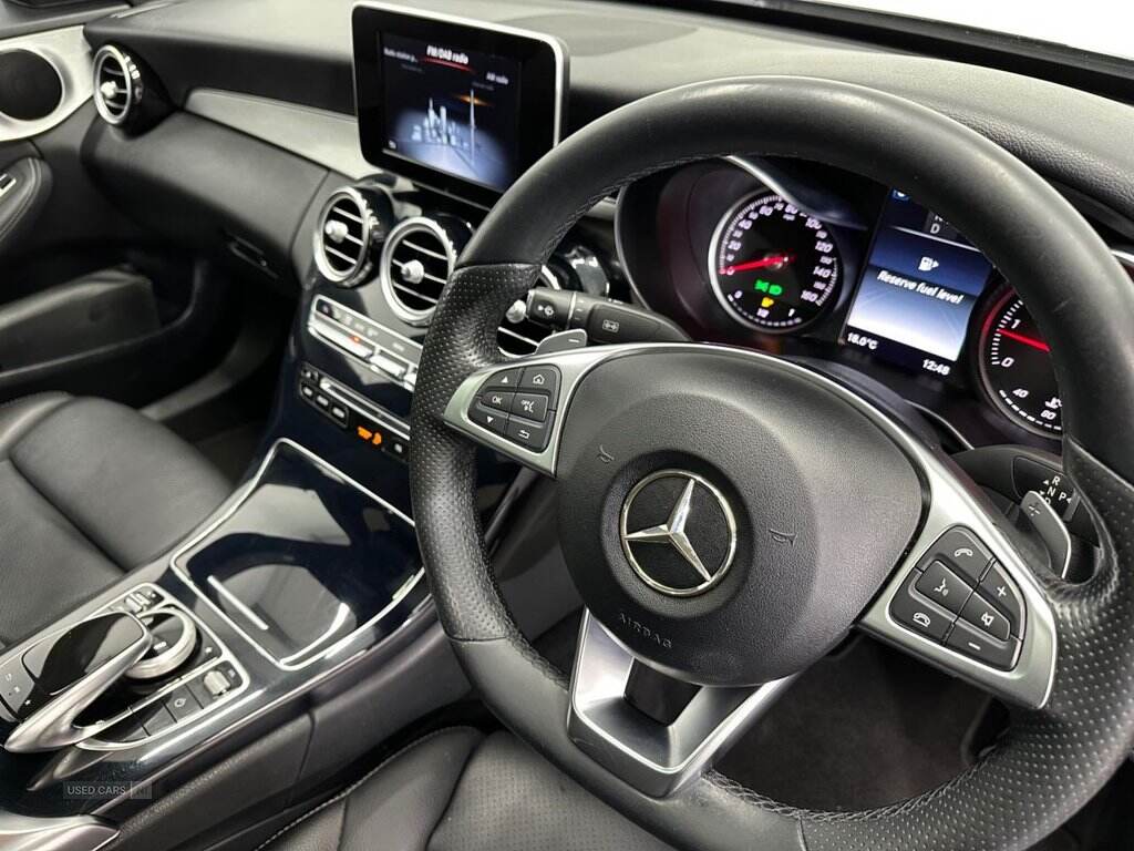 Jan 2017 Mercedes-Benz C-Class C220d AMG Line Premium 4dr Auto