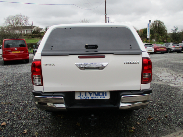 Toyota Hilux DIESEL in Down