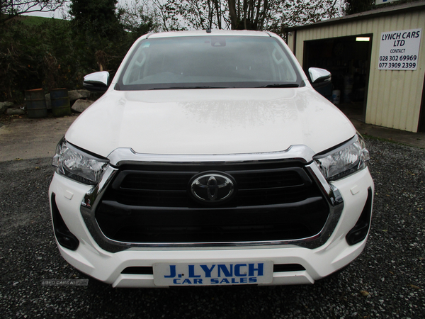 Toyota Hilux DIESEL in Down