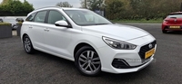 Hyundai i30 1.6 CRDi SE Tourer 5dr Diesel Manual Euro 6 (s/s) (110 ps) in Derry / Londonderry