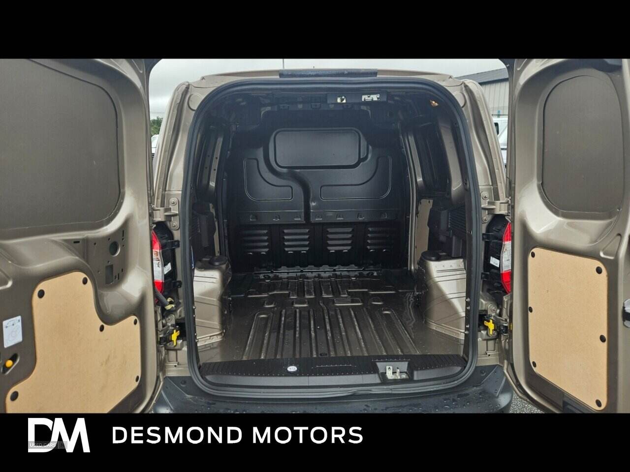 Jun 2024 Ford Transit Courier 1.0 EcoBoost Limited Van [6 Speed]