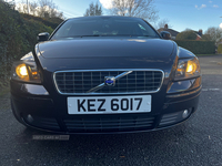 Volvo S40 1.6 S 4dr in Down