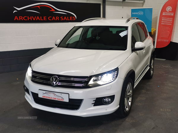 Volkswagen Tiguan DIESEL ESTATE in Down