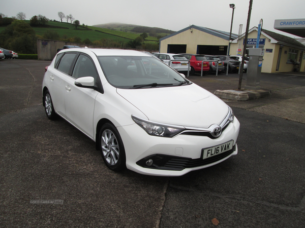 Toyota Auris DIESEL HATCHBACK in Fermanagh