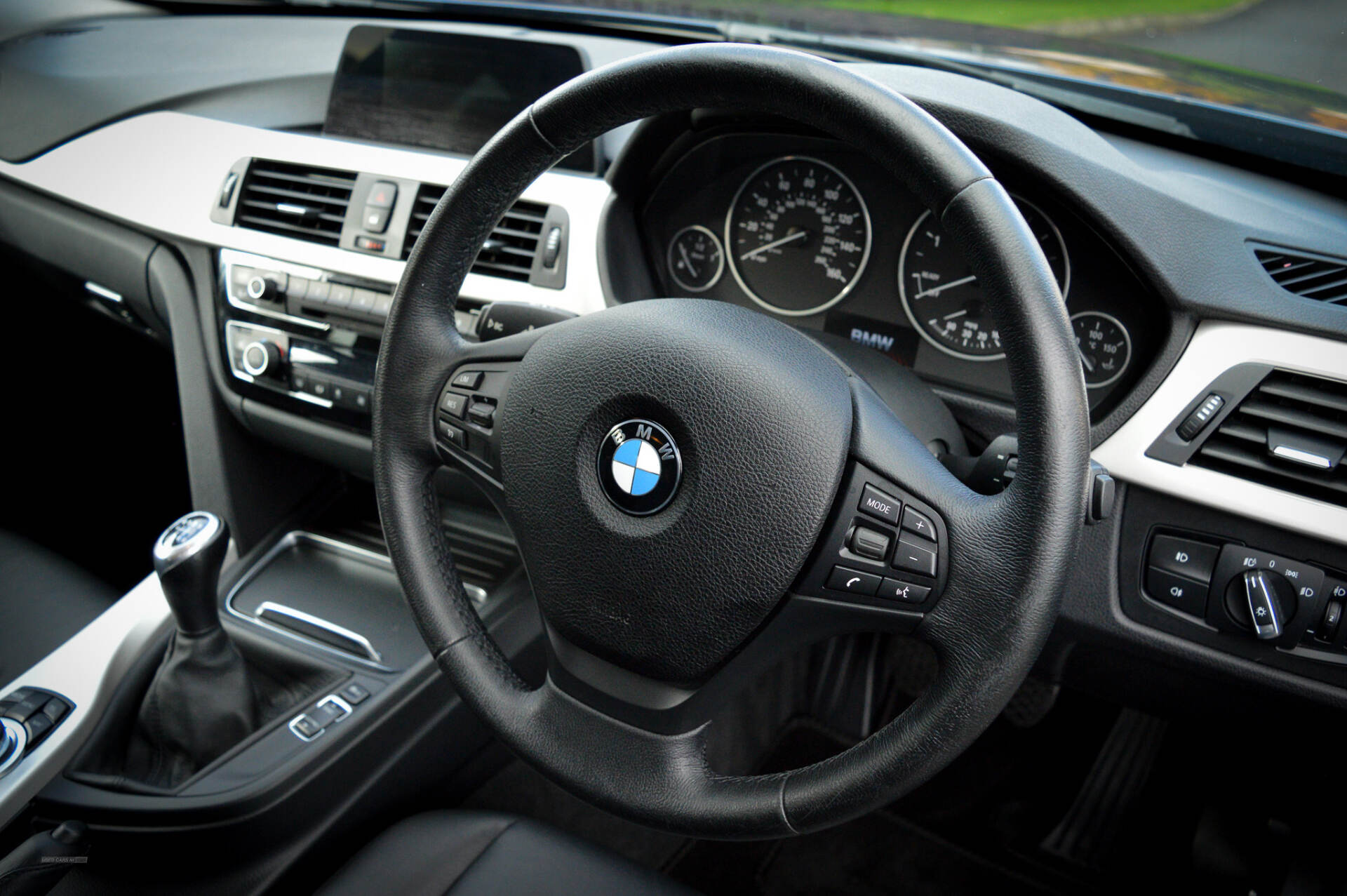 BMW 3 Series DIESEL SALOON in Derry / Londonderry