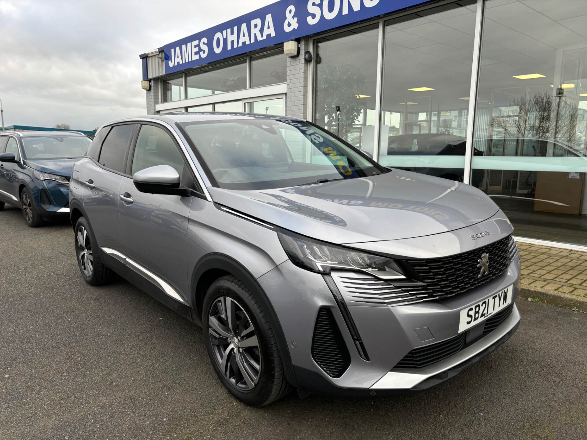 Peugeot 3008 DIESEL ESTATE in Derry / Londonderry