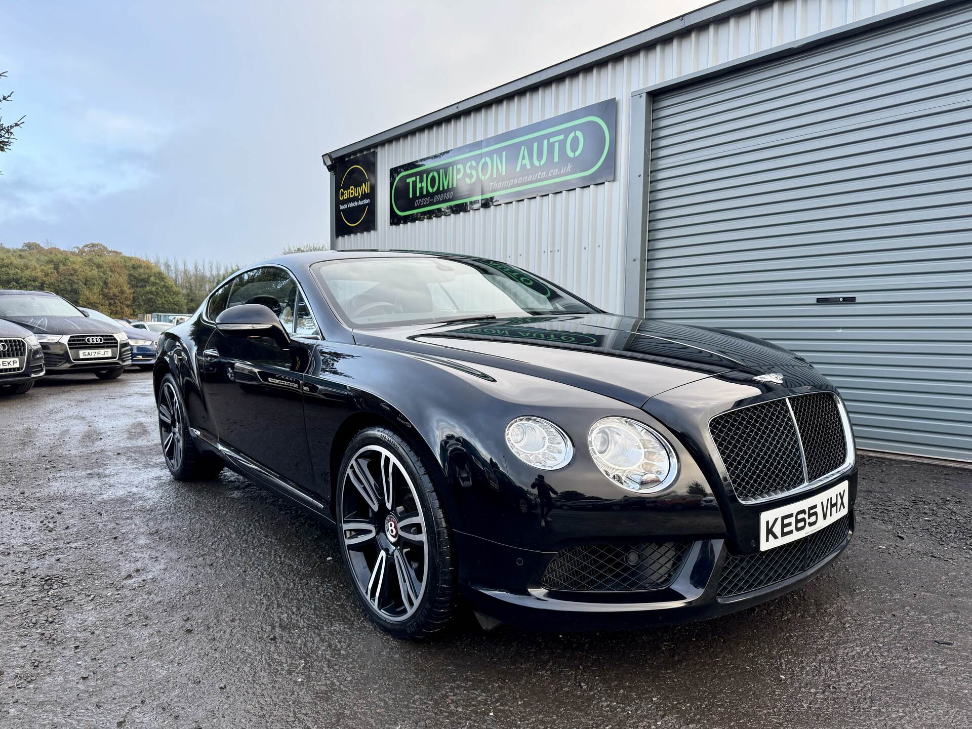 Bentley Continental GT COUPE in Down