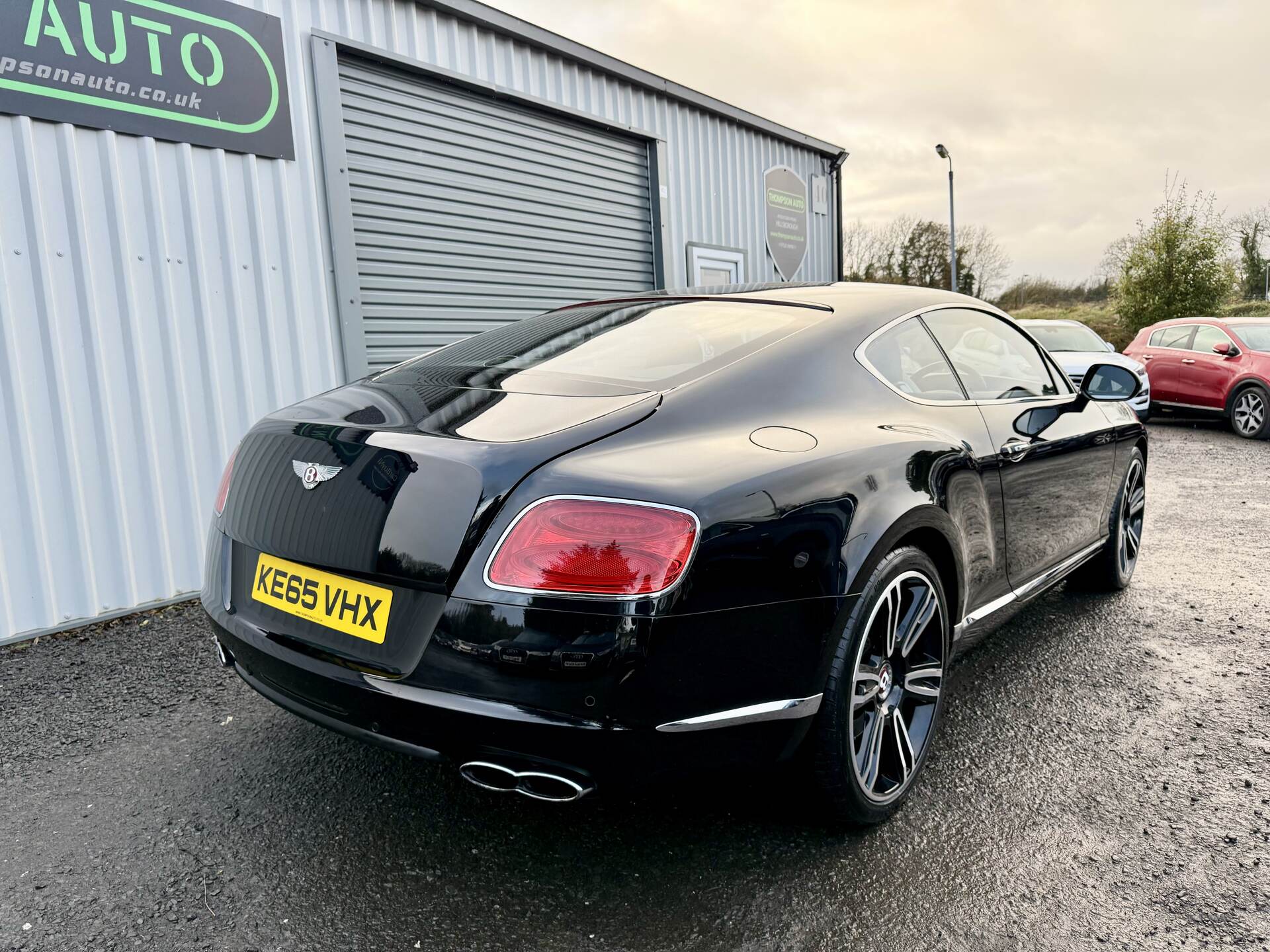 Bentley Continental GT COUPE in Down