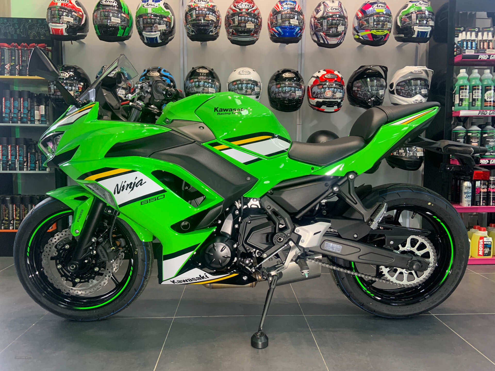 Kawasaki Ninja 2025 KAWASAKI NINJA 650 IN KRT GREEN