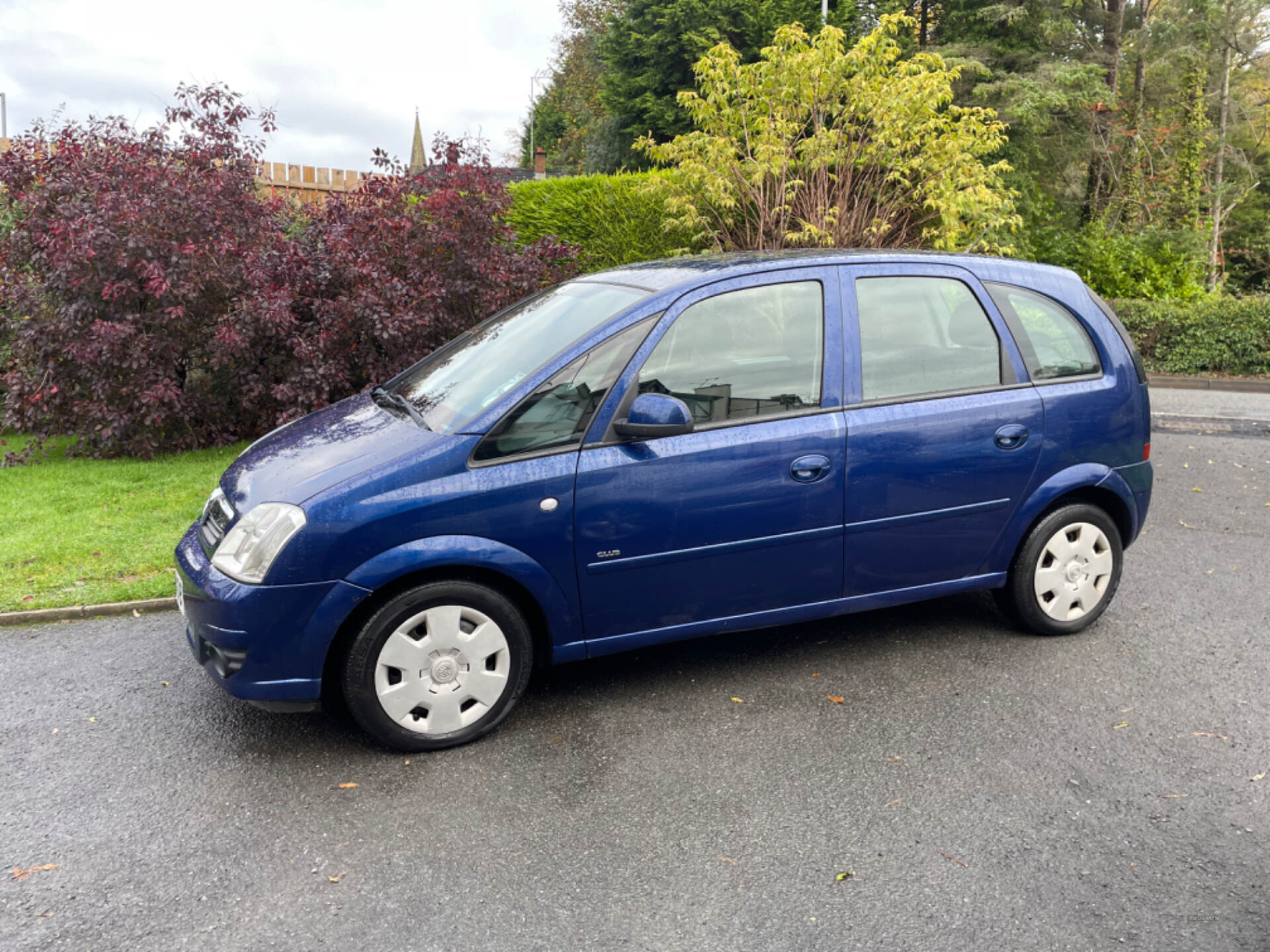 Apr 2009 Vauxhall Meriva 1.4i 16V Design 5dr