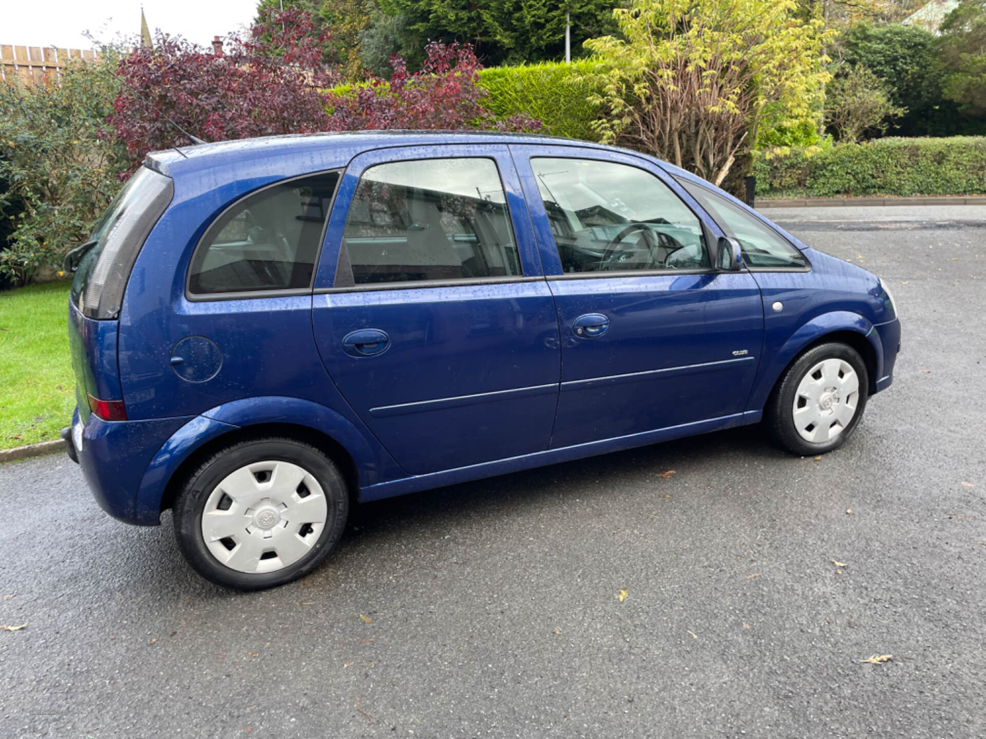 Apr 2009 Vauxhall Meriva 1.4i 16V Design 5dr