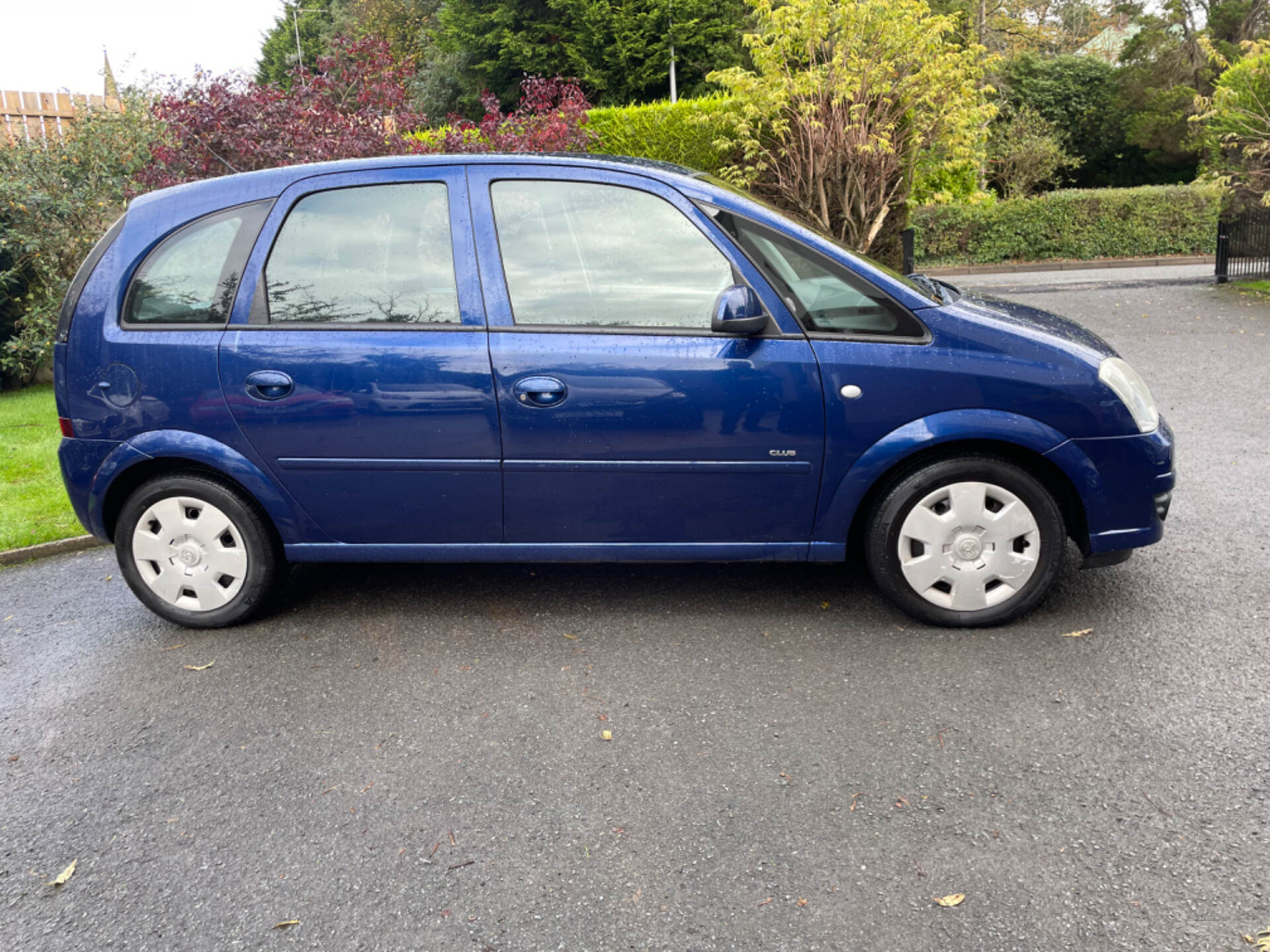 Apr 2009 Vauxhall Meriva 1.4i 16V Design 5dr