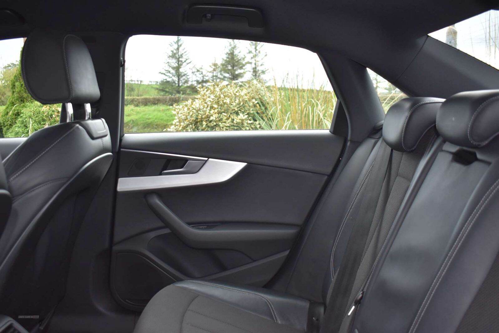 Aug 2016 Audi A4 2.0 TDI 190 S Line 4dr