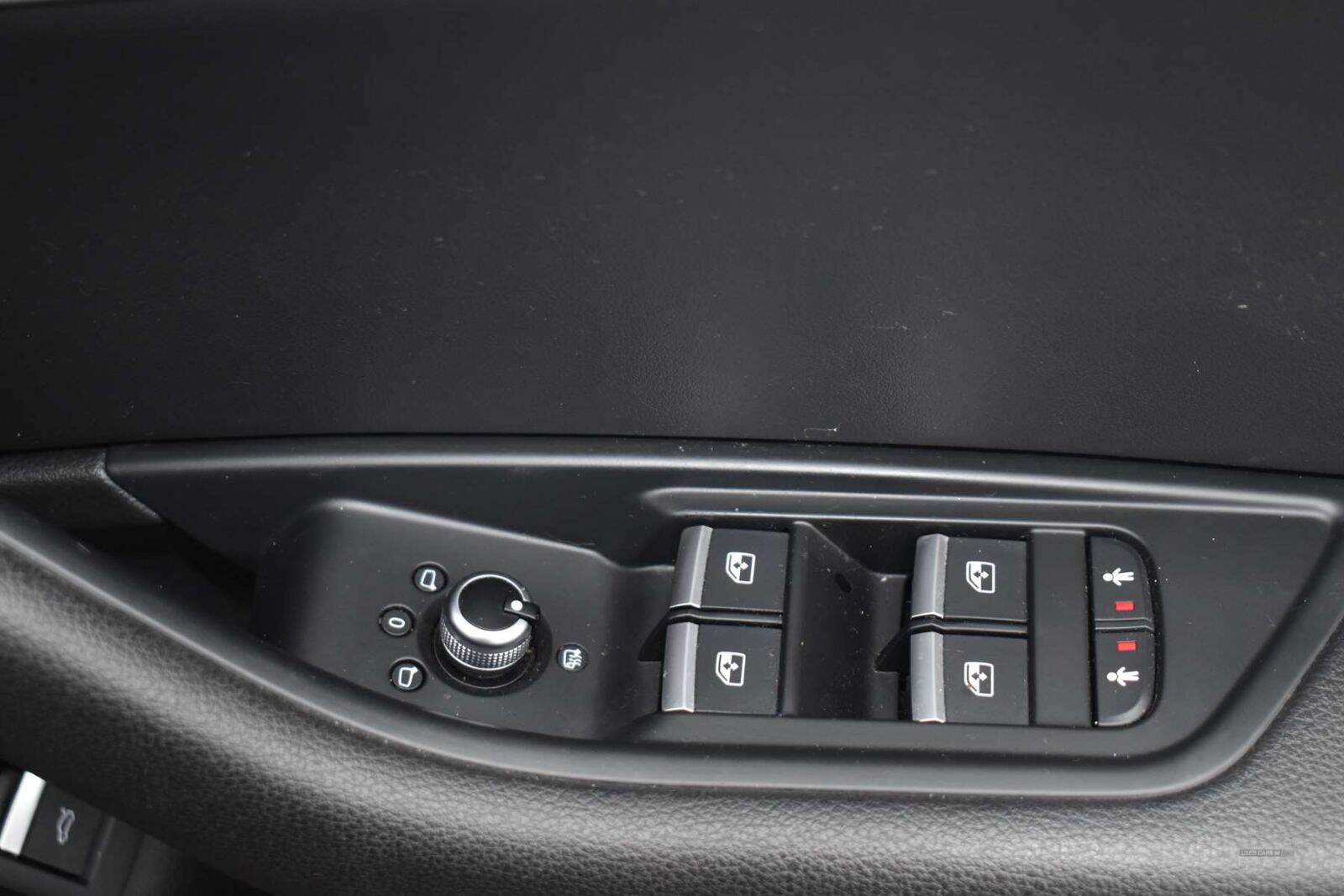 Aug 2016 Audi A4 2.0 TDI 190 S Line 4dr