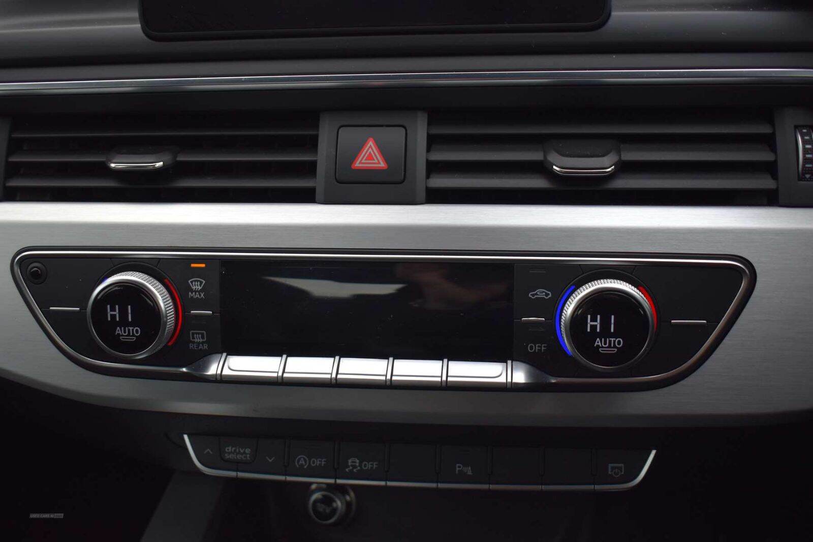 Aug 2016 Audi A4 2.0 TDI 190 S Line 4dr