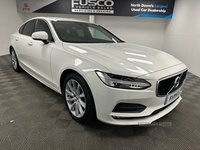 Volvo S90 2.0 T4 Momentum Plus Saloon 4dr Petrol Auto Euro 6 (s/s) (190 ps) Automatic, Sat Nav in Down