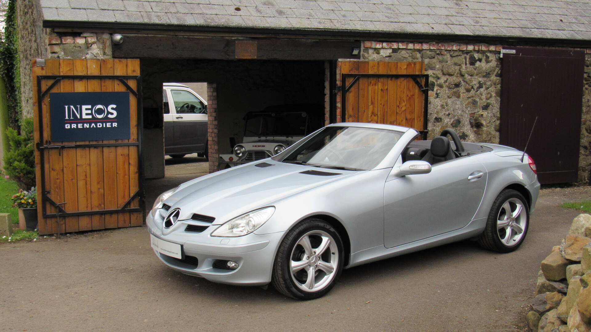 Mar 2005 Mercedes SLK-Class SLK 350 2dr